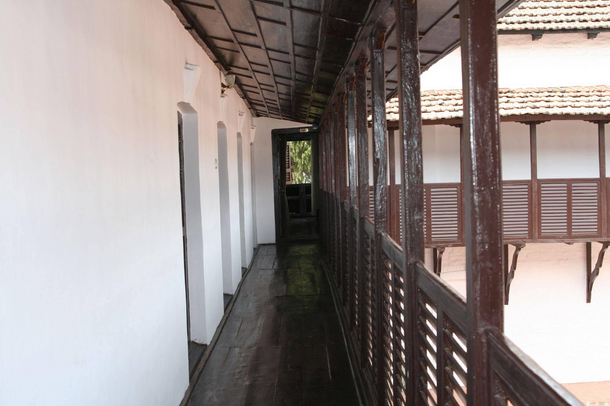 Oyo 738 Hotel Kaze Darbar Catmandu Exterior foto