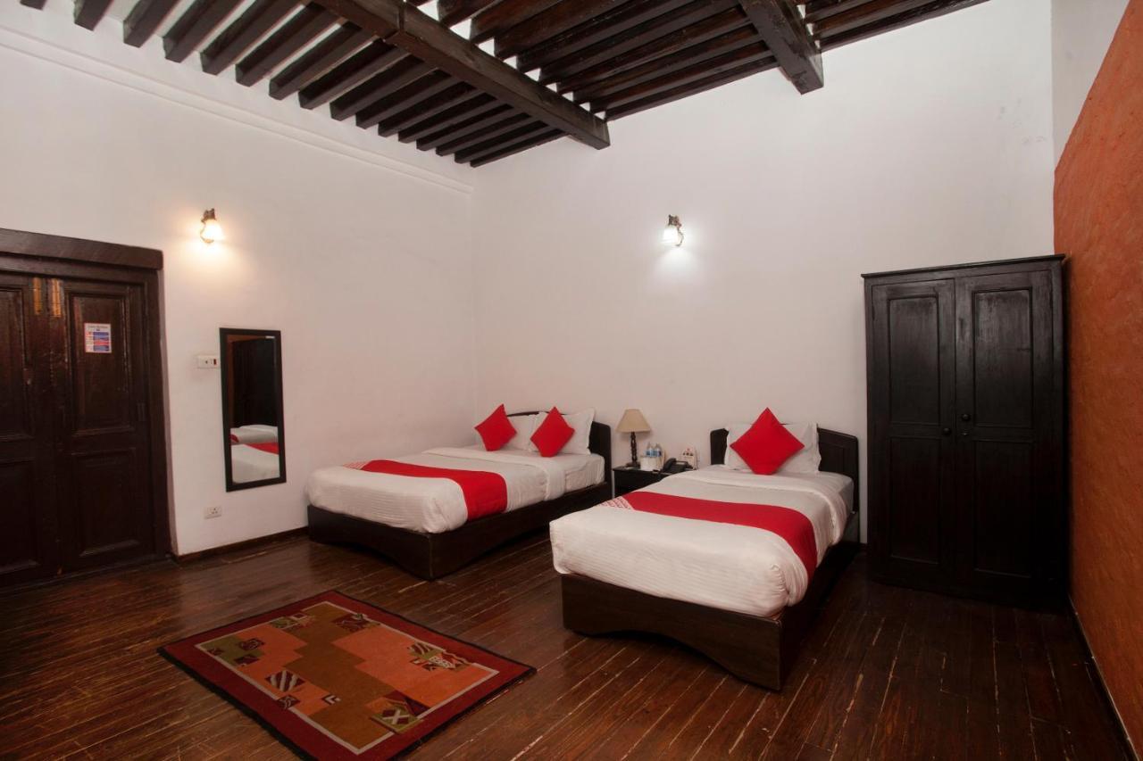 Oyo 738 Hotel Kaze Darbar Catmandu Exterior foto